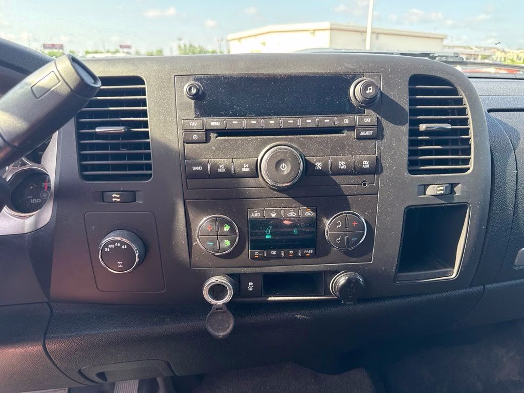 2012 Mocha Steel Metallic Chevrolet Silverado 1500 LT 4X4 Truck