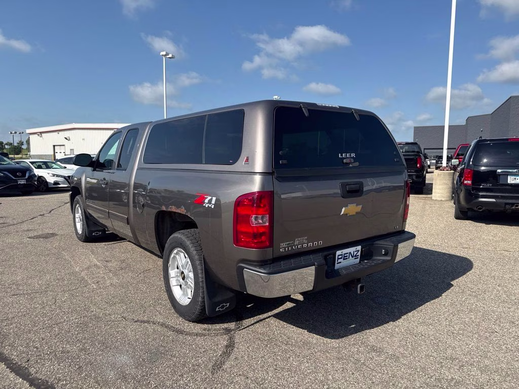 2012 Mocha Steel Metallic Chevrolet Silverado 1500 LT 4X4 Truck