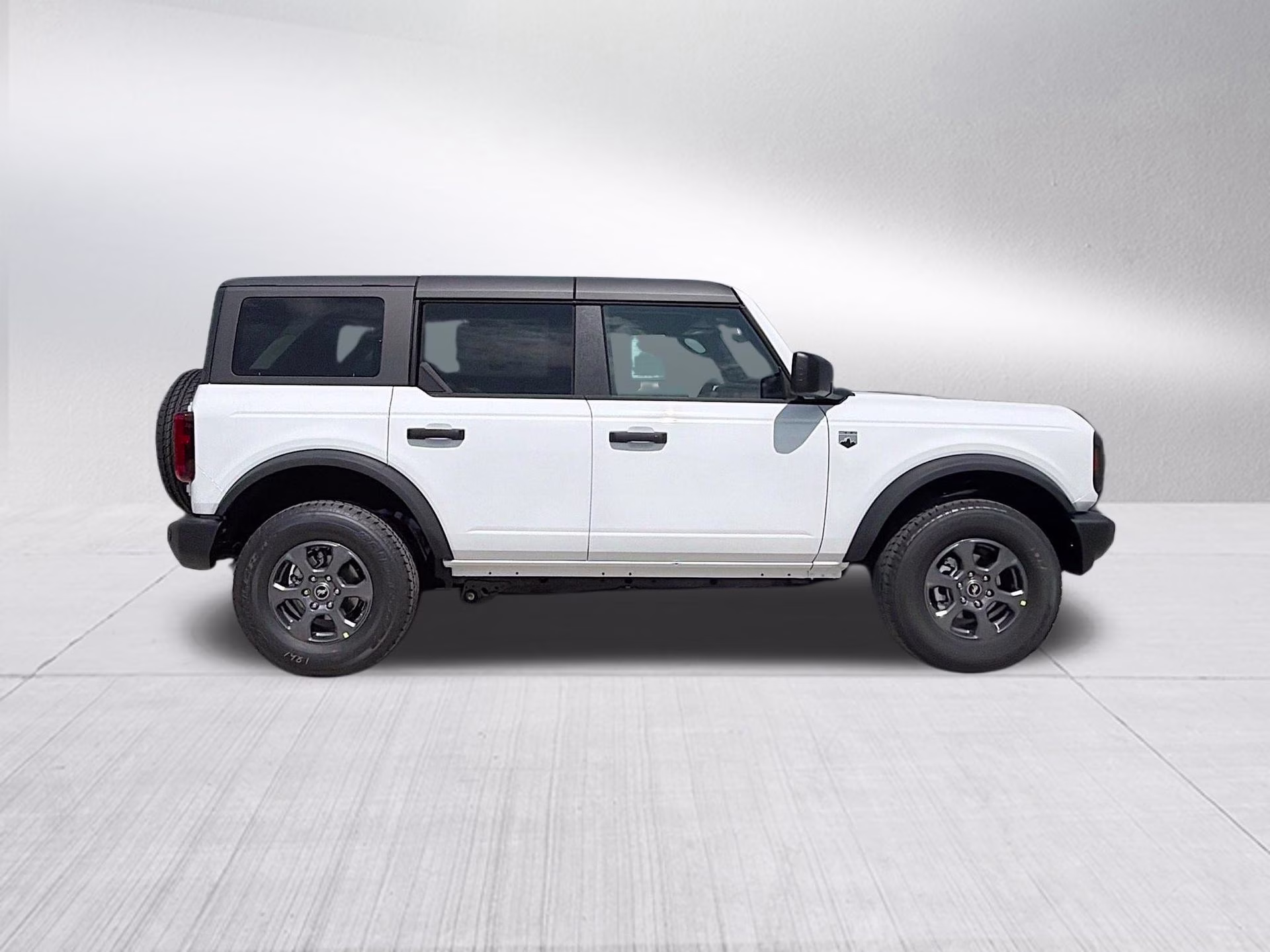 2026 Oxford White Ford Bronco Big Bend 4X4 SUV