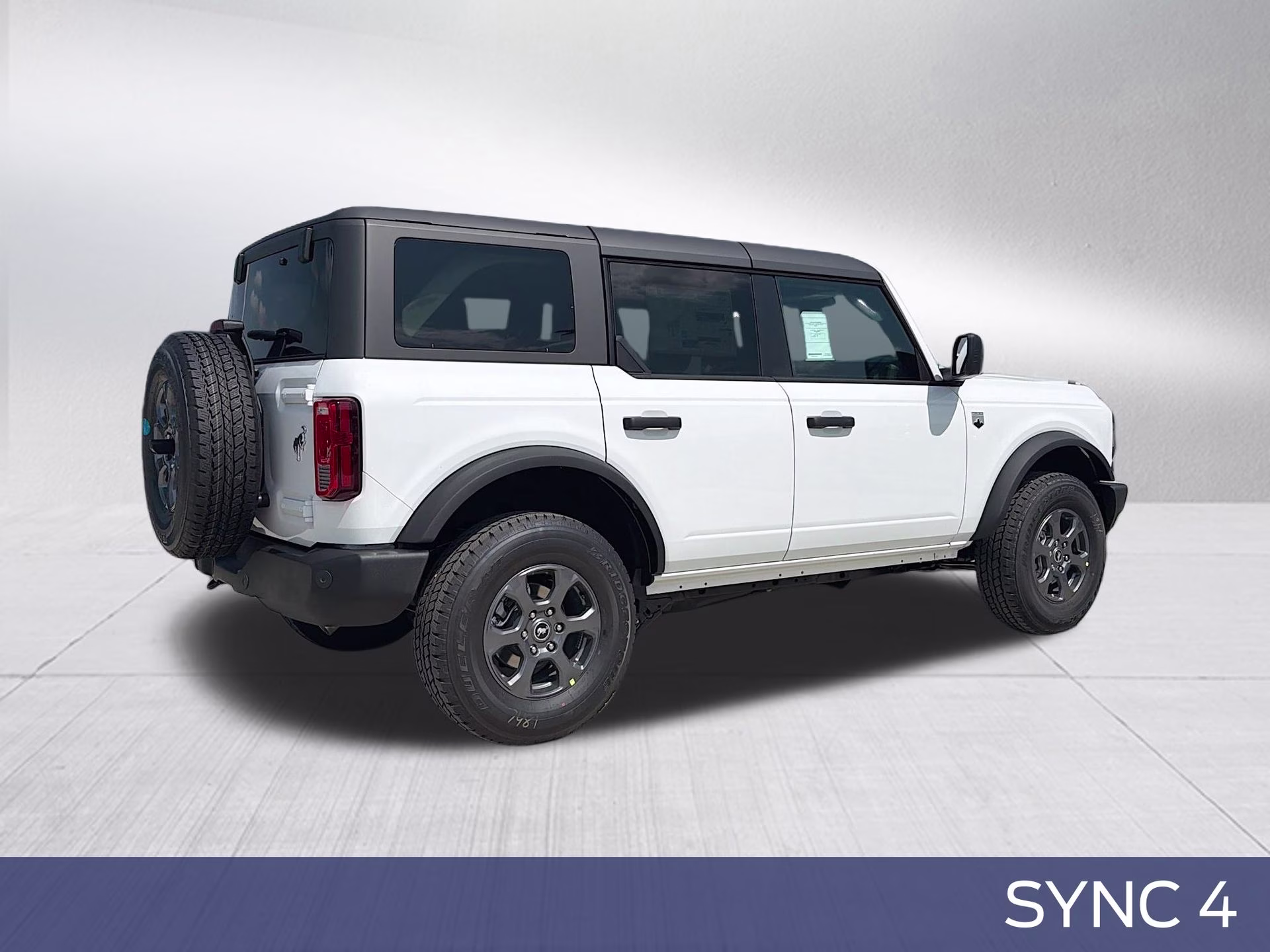 2026 Oxford White Ford Bronco Big Bend 4X4 SUV