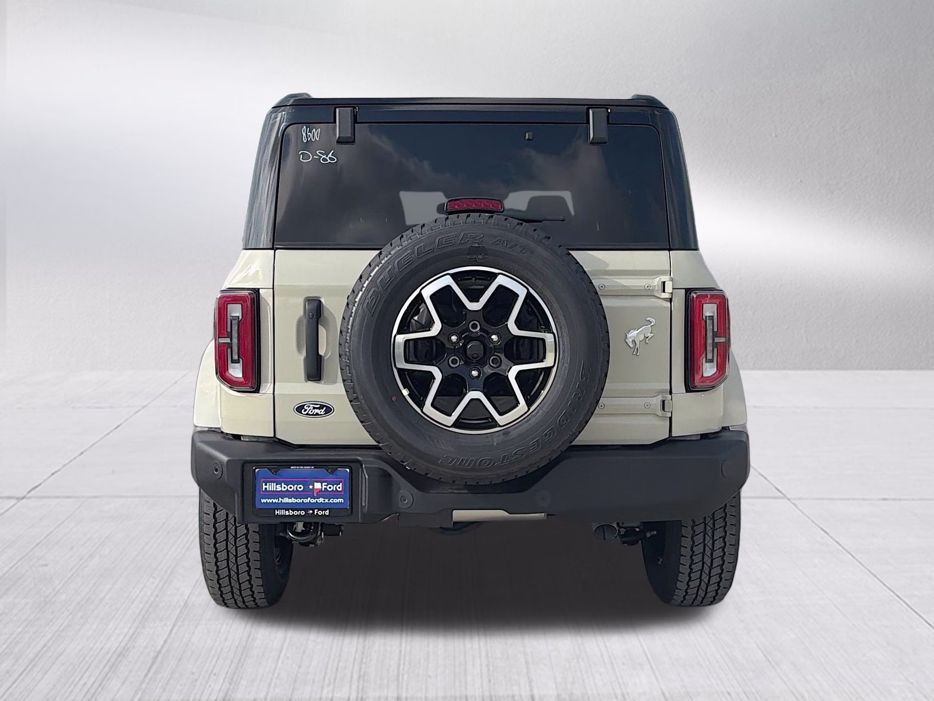 2026 Desert Sand Ford Bronco Outer Banks 4X4 SUV