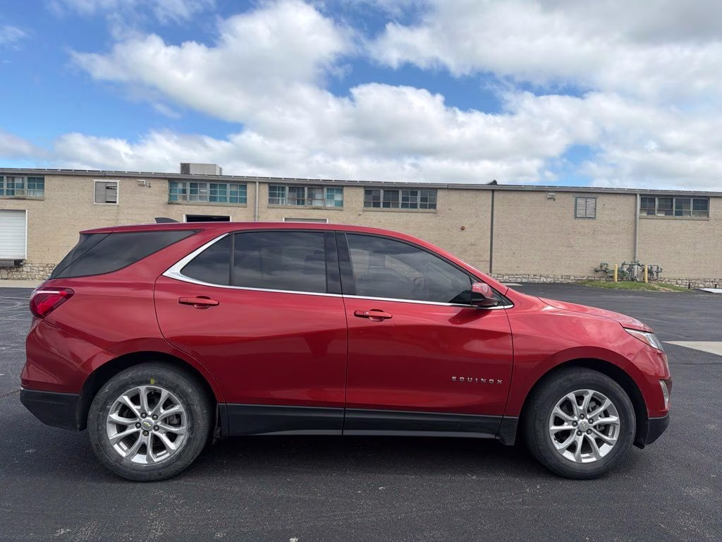2020 Cayenne Orange Metallic Chevrolet Equinox LT FWD SUV