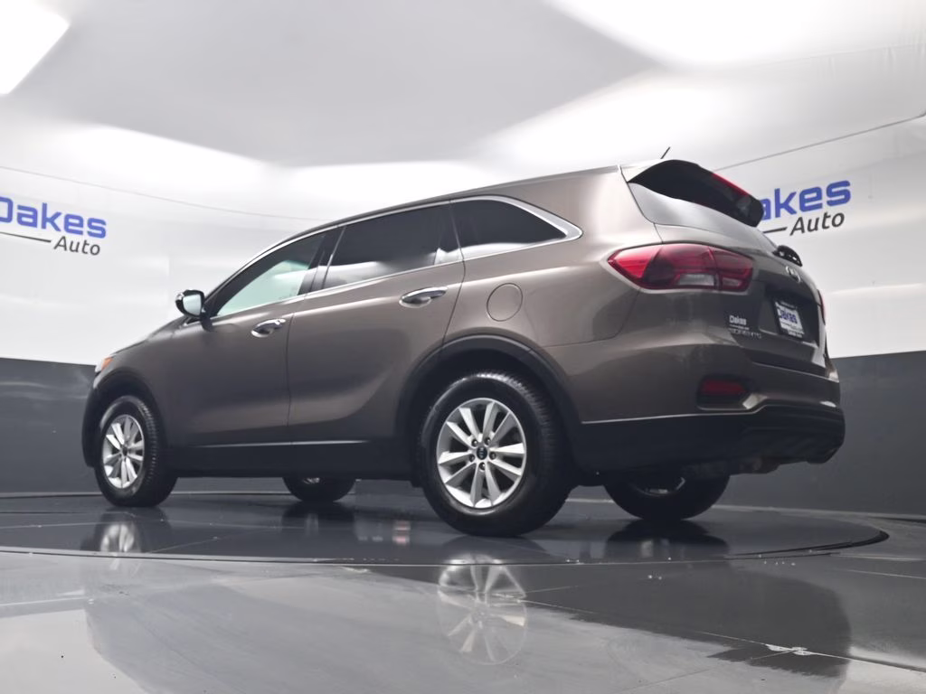 2020 Dragon Brown Kia Sorento LX FWD SUV