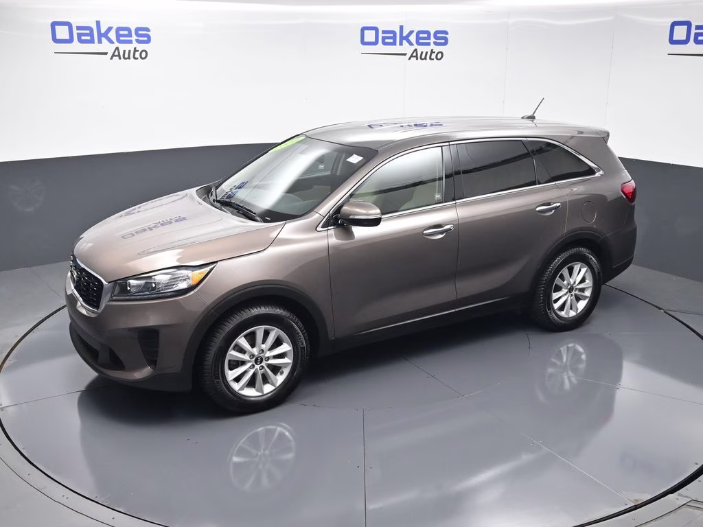 2020 Dragon Brown Kia Sorento LX FWD SUV