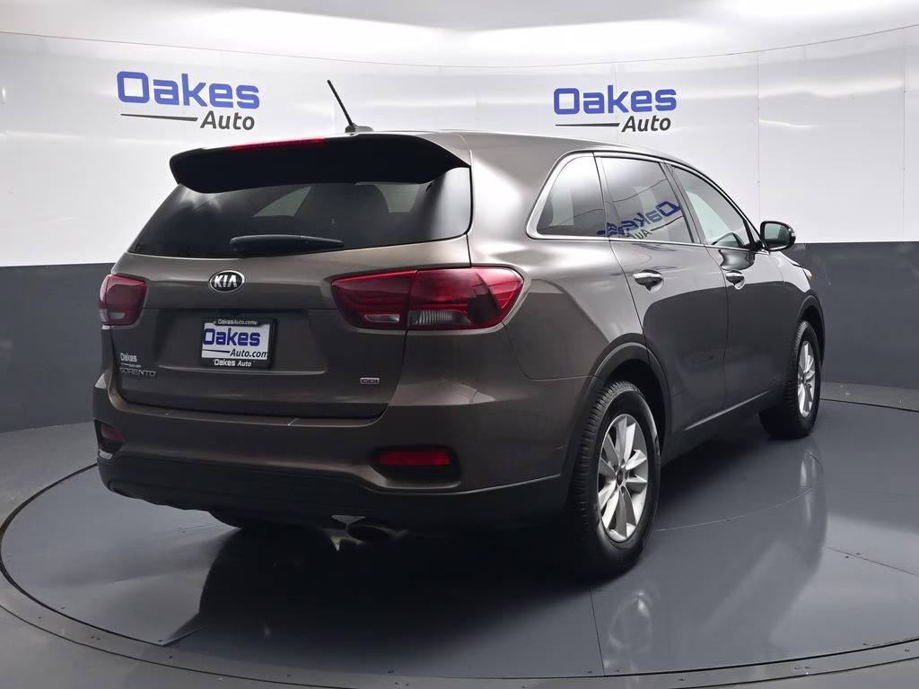 2020 Dragon Brown Kia Sorento LX FWD SUV