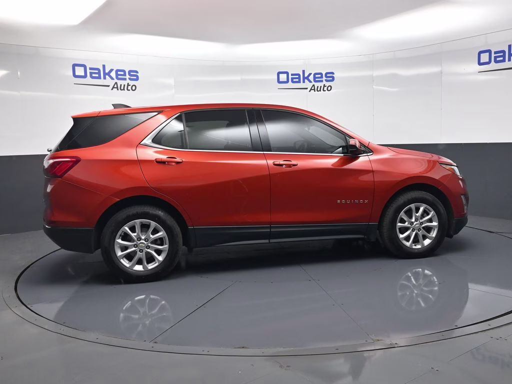 2020 Cayenne Orange Metallic Chevrolet Equinox LT FWD SUV