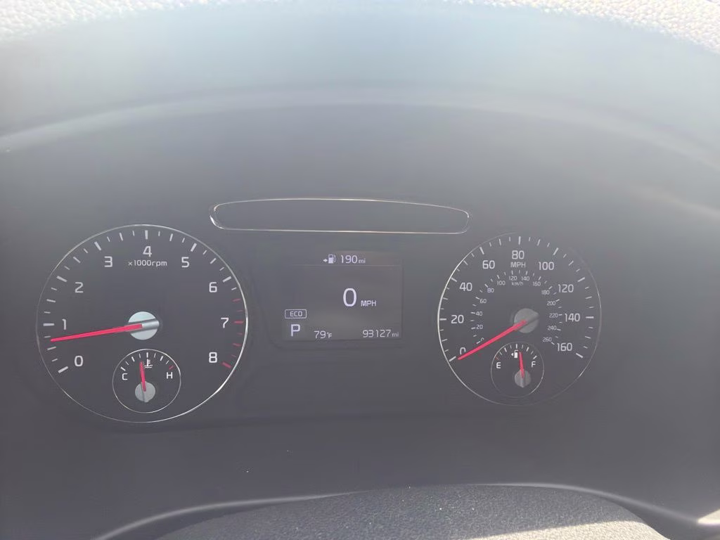 2020 Dragon Brown Kia Sorento LX FWD SUV