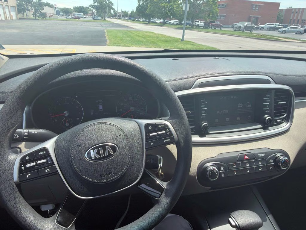 2020 Dragon Brown Kia Sorento LX FWD SUV