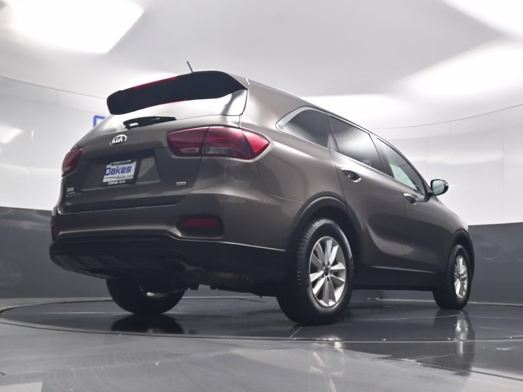 2020 Dragon Brown Kia Sorento LX FWD SUV