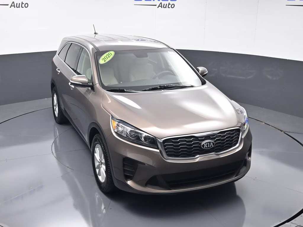 2020 Dragon Brown Kia Sorento LX FWD SUV