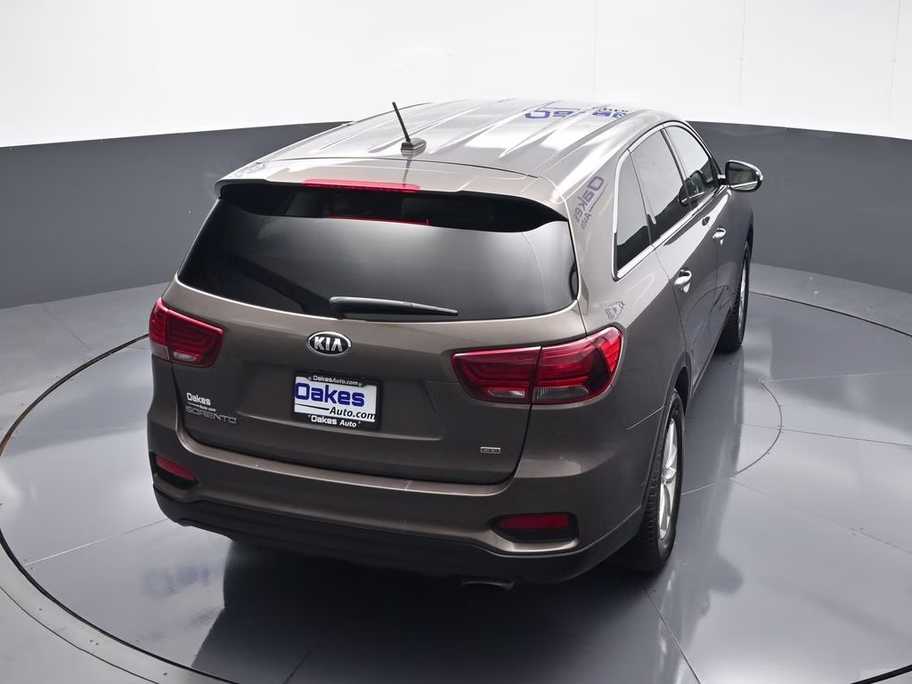 2020 Dragon Brown Kia Sorento LX FWD SUV