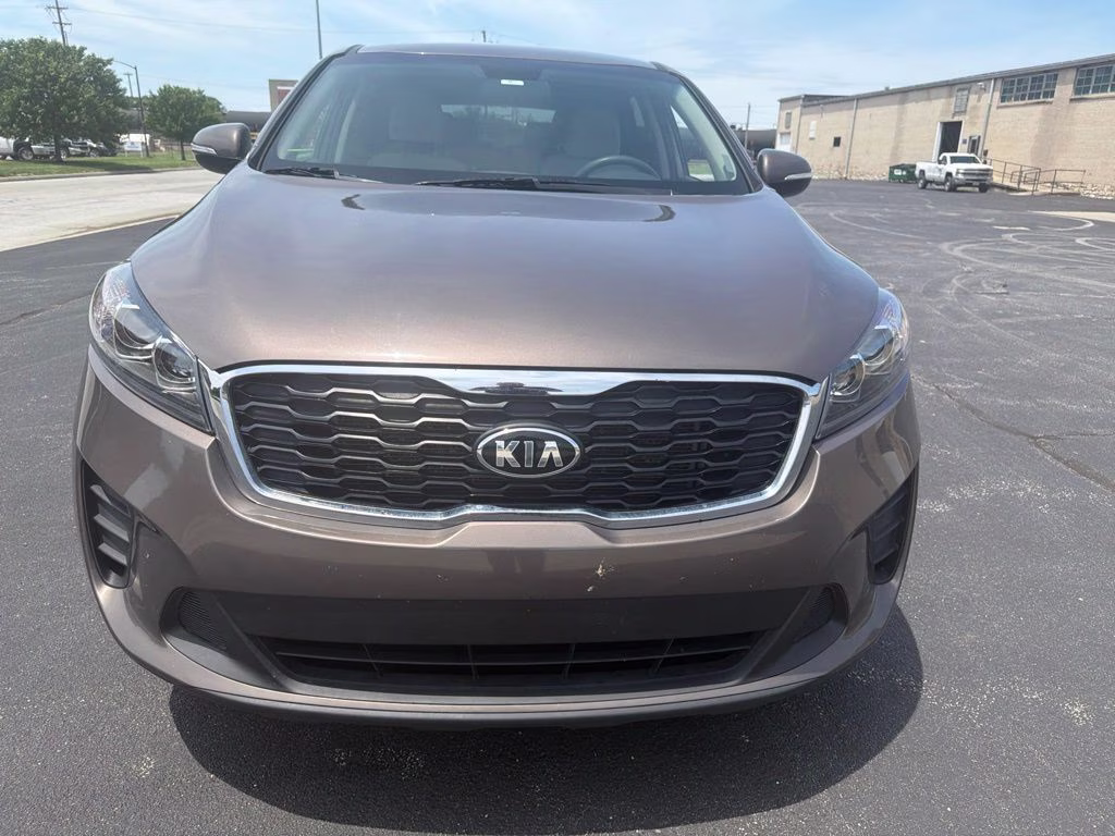 2020 Dragon Brown Kia Sorento LX FWD SUV