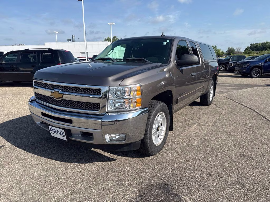 2012 Mocha Steel Metallic Chevrolet Silverado 1500 LT 4X4 Truck
