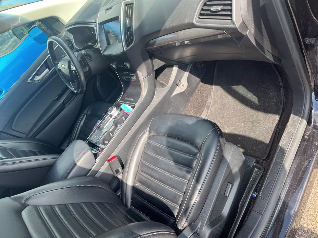 2020 Agate Black Ford Edge SEL AWD SUV