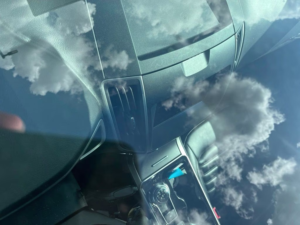 2020 Agate Black Ford Edge SEL AWD SUV