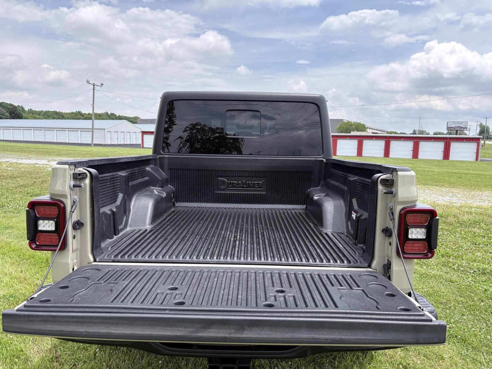 2022 Limited Edition Gobi Clearcoat Jeep Gladiator Rubicon 4X4 Truck