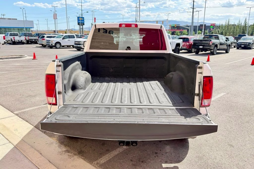 2017 Bright White Clearcoat Ram 1500 Express 4X4 Truck