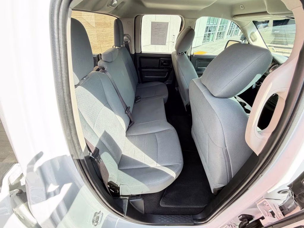 2017 Bright White Clearcoat Ram 1500 Express 4X4 Truck