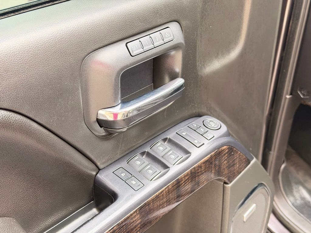 2015 Gray GMC Sierra 1500 Denali 4X4 Truck