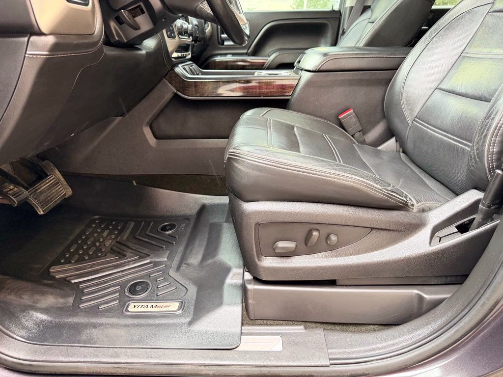 2015 Gray GMC Sierra 1500 Denali 4X4 Truck