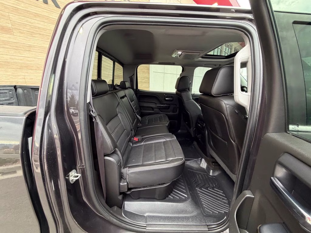 2015 Gray GMC Sierra 1500 Denali 4X4 Truck