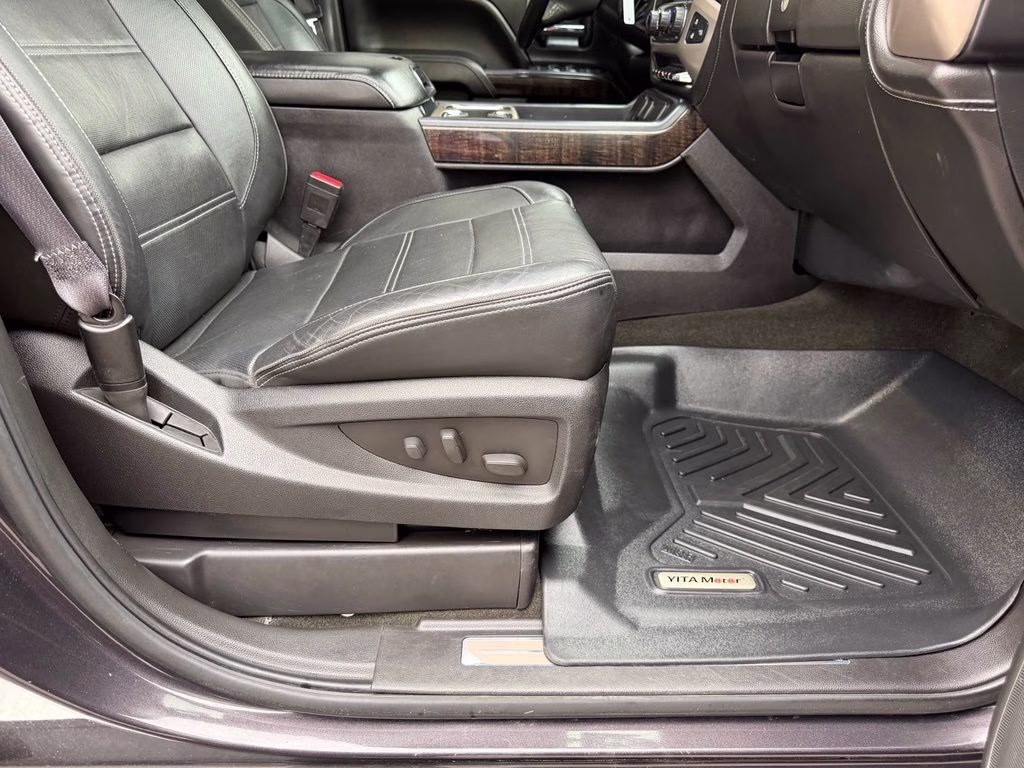 2015 Gray GMC Sierra 1500 Denali 4X4 Truck