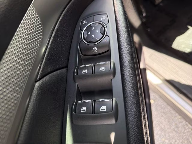 2019 Ingot Silver Ford Explorer XLT 4X4 SUV