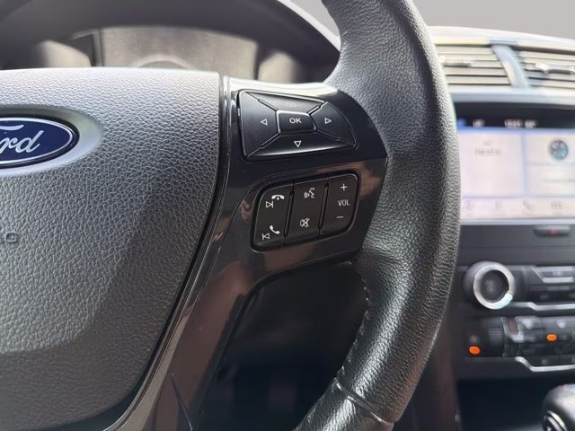 2019 Ingot Silver Ford Explorer XLT 4X4 SUV