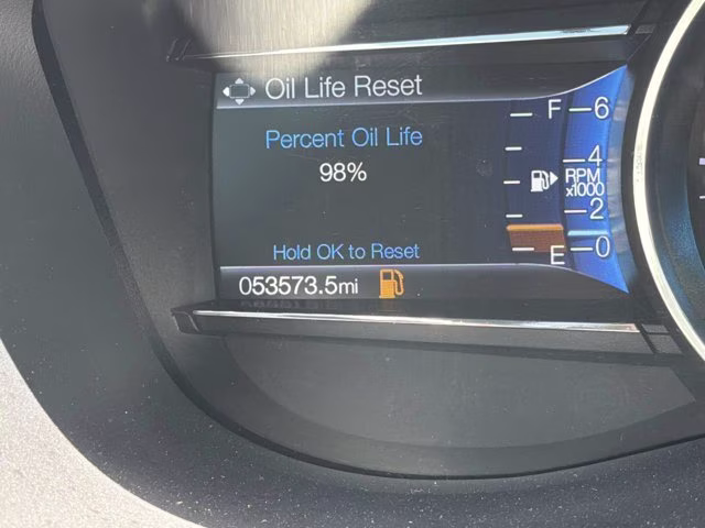2019 Ingot Silver Ford Explorer XLT 4X4 SUV