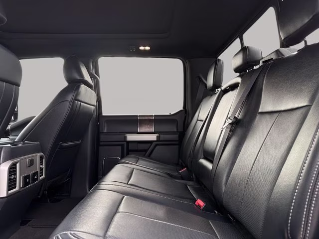 2022 Agate Black Metallic Ford Super Duty F-250 SRW Lariat 4X4 Truck