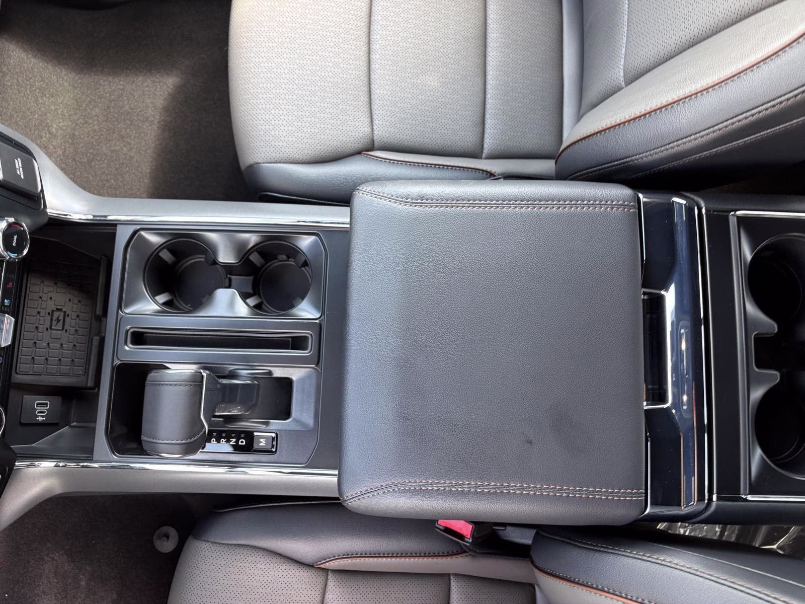 2026 Carbonized Gray Ford F-150 LARIAT 4X4 Truck