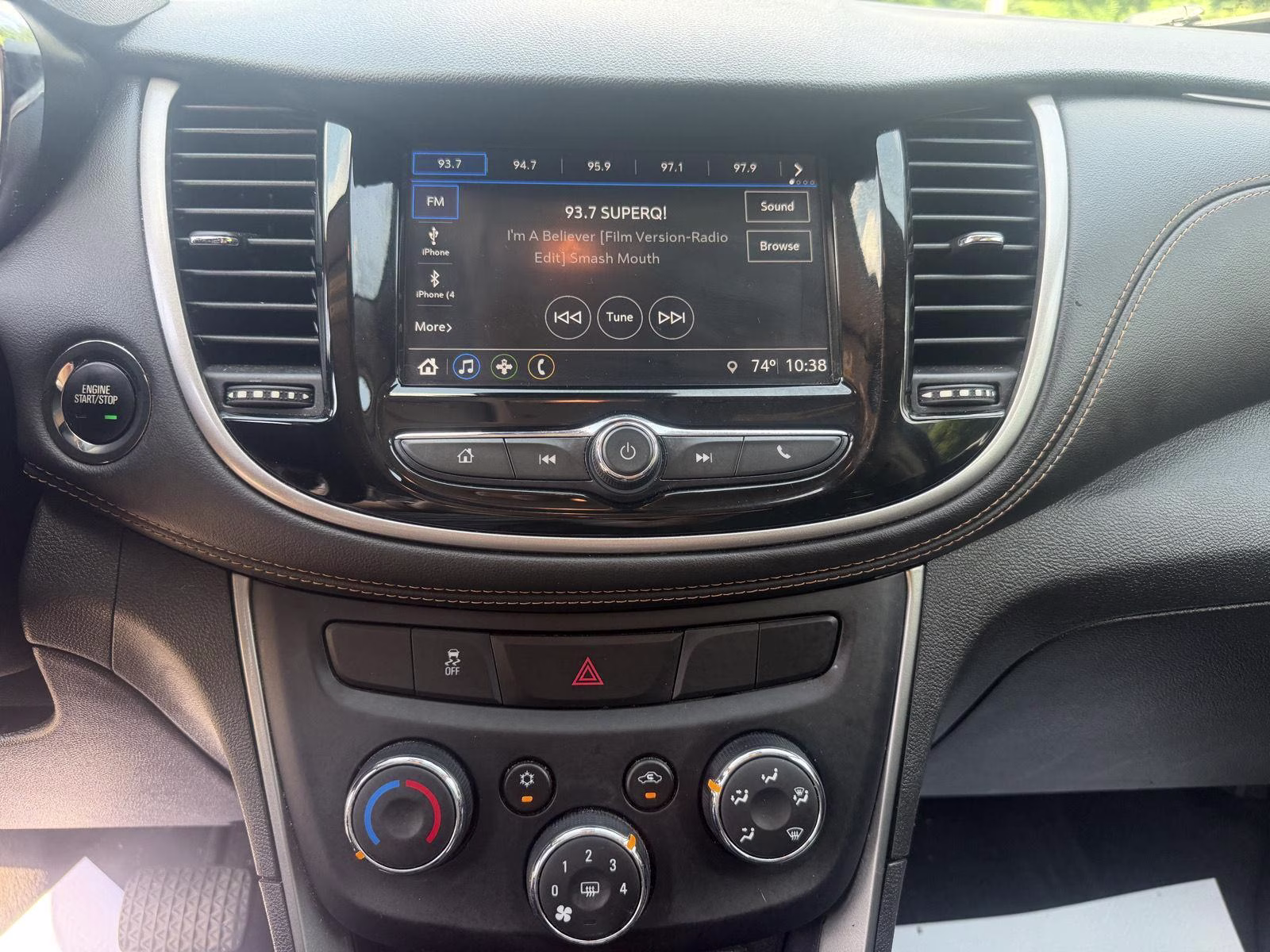2018 Mosaic Black Metallic Chevrolet Trax LT FWD SUV