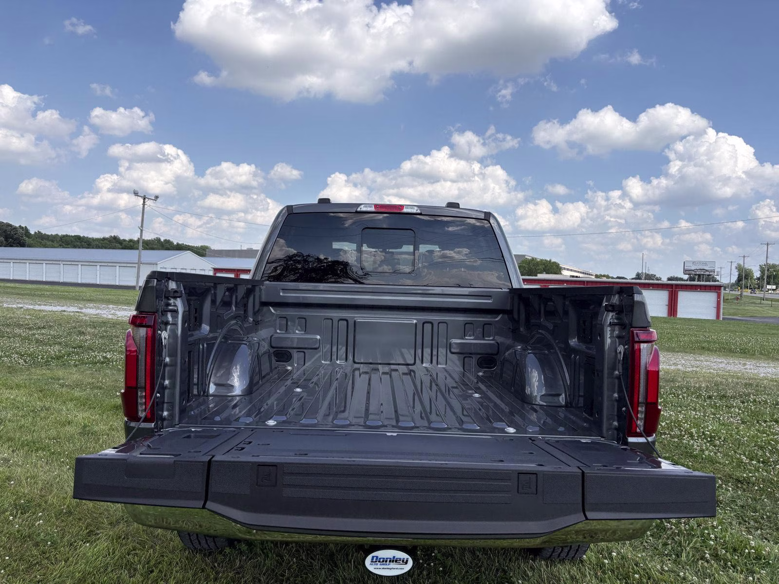 2026 Carbonized Gray Ford F-150 LARIAT 4X4 Truck