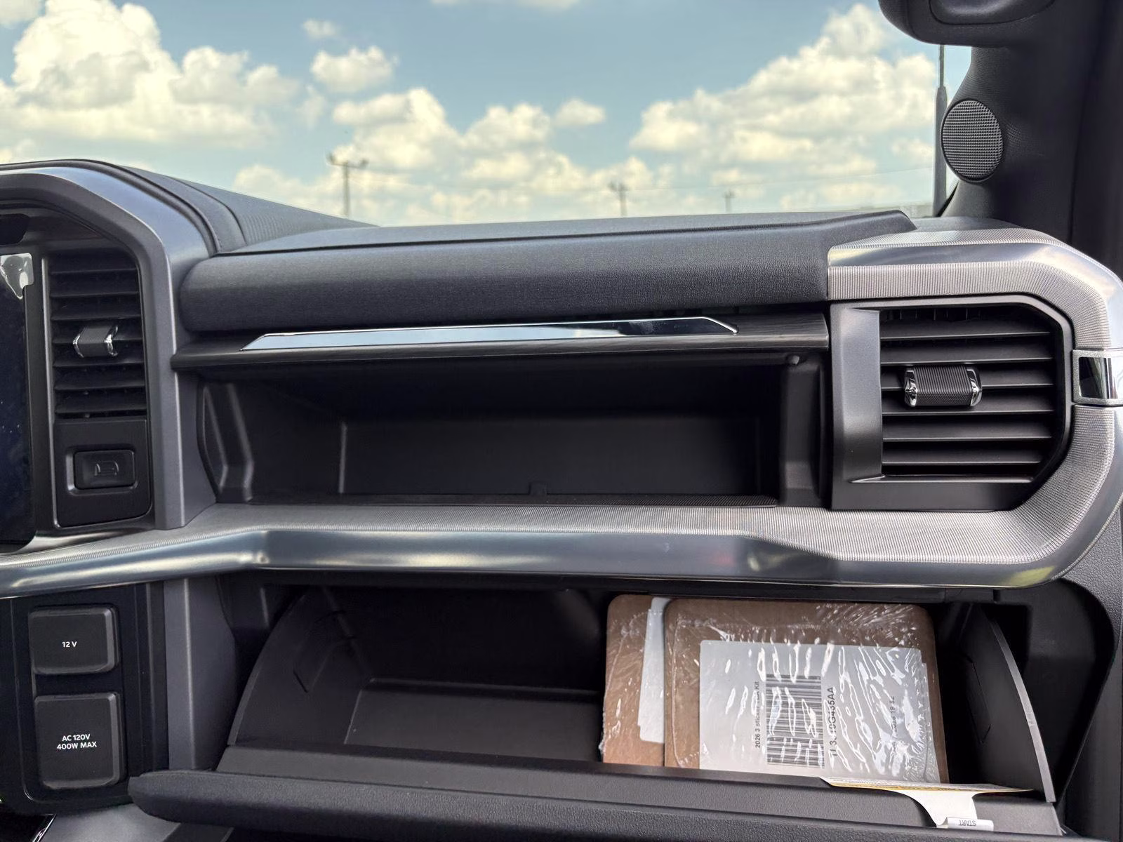 2026 Carbonized Gray Ford F-150 LARIAT 4X4 Truck