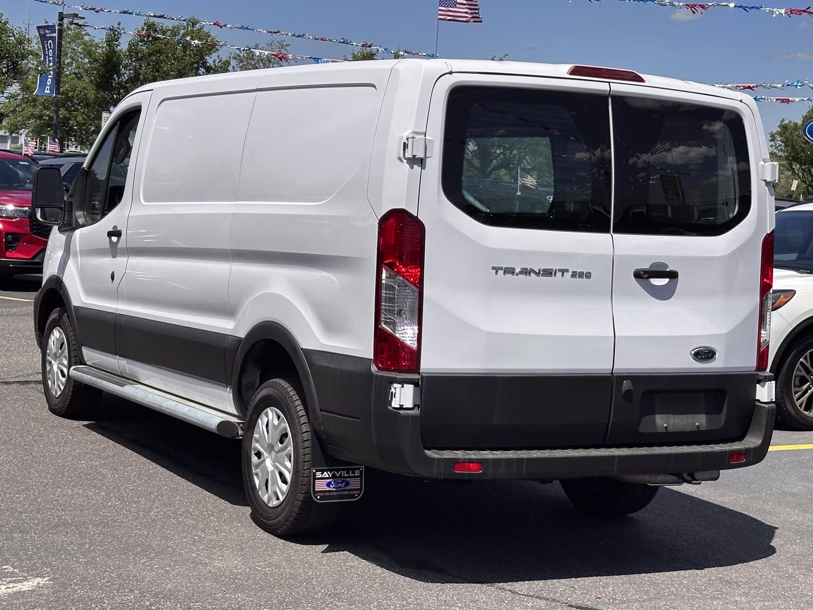 2025 Oxford White Ford Transit Cargo Van T-250 130 Low Rf 9070 GVWR RWD RWD Van