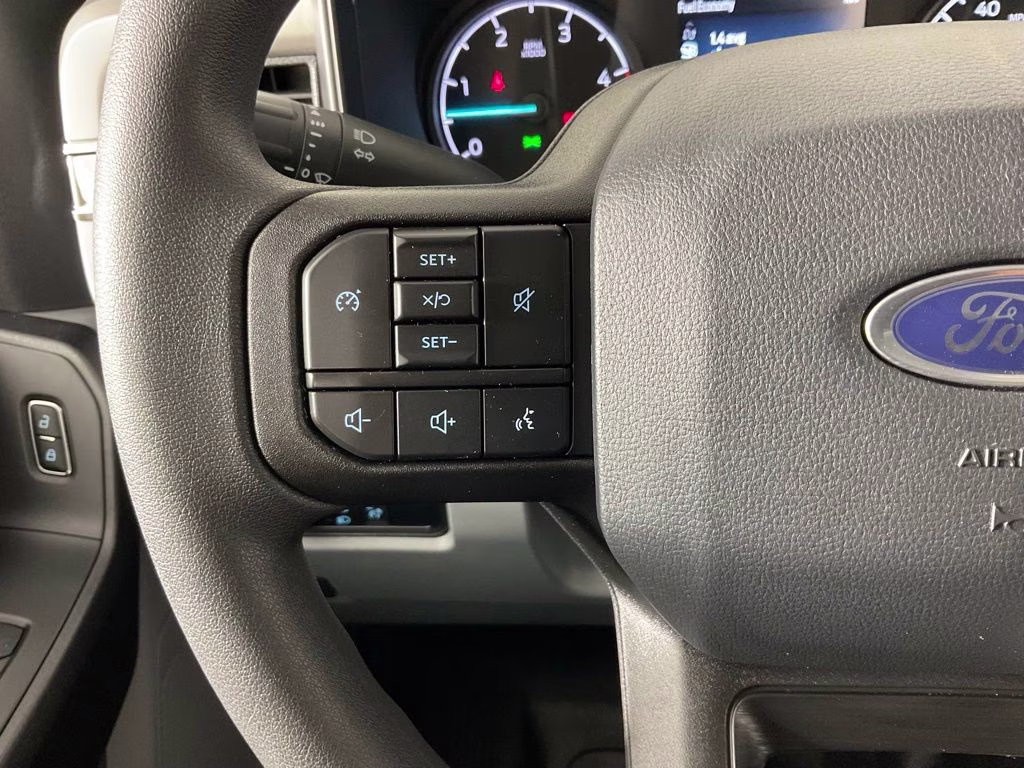 2026 Oxford White Ford Super Duty F-350 SRW XL 4X4 Truck