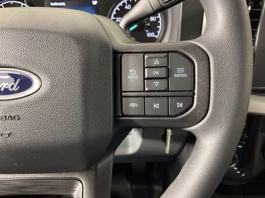 2026 Oxford White Ford Super Duty F-350 SRW XL 4X4 Truck