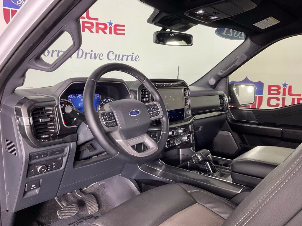 2021 Oxford White Ford F-150 XLT 4X4 Truck