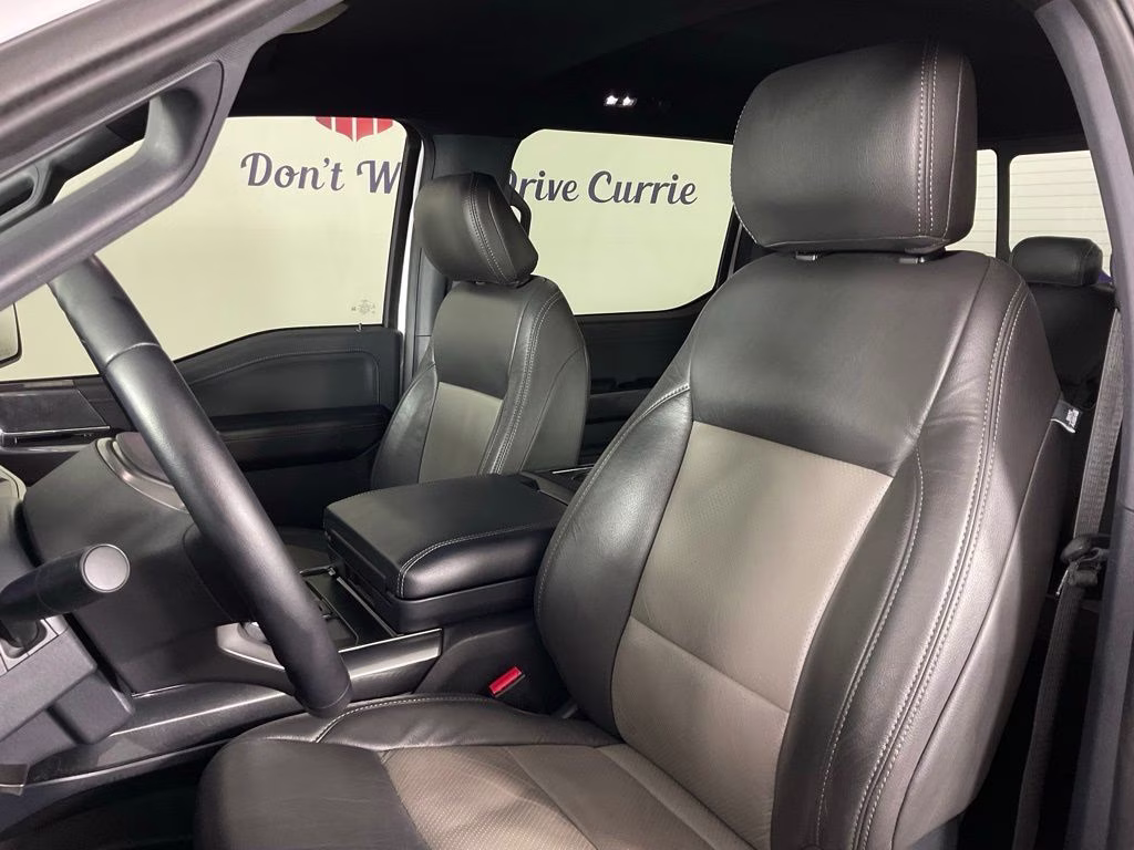 2021 Oxford White Ford F-150 XLT 4X4 Truck