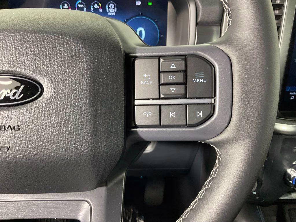 2026 Avalanche Ford F-150 Lariat 4X4 Truck