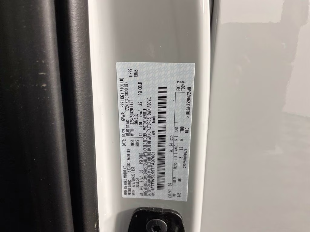 2026 Avalanche Ford F-150 Lariat 4X4 Truck