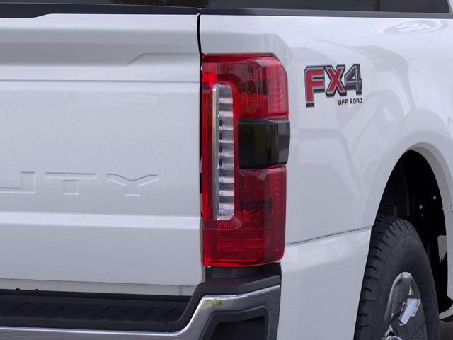 2026 Star White Metallic Tri-Coat Ford Super Duty F-250 SRW XL 4X4 Truck