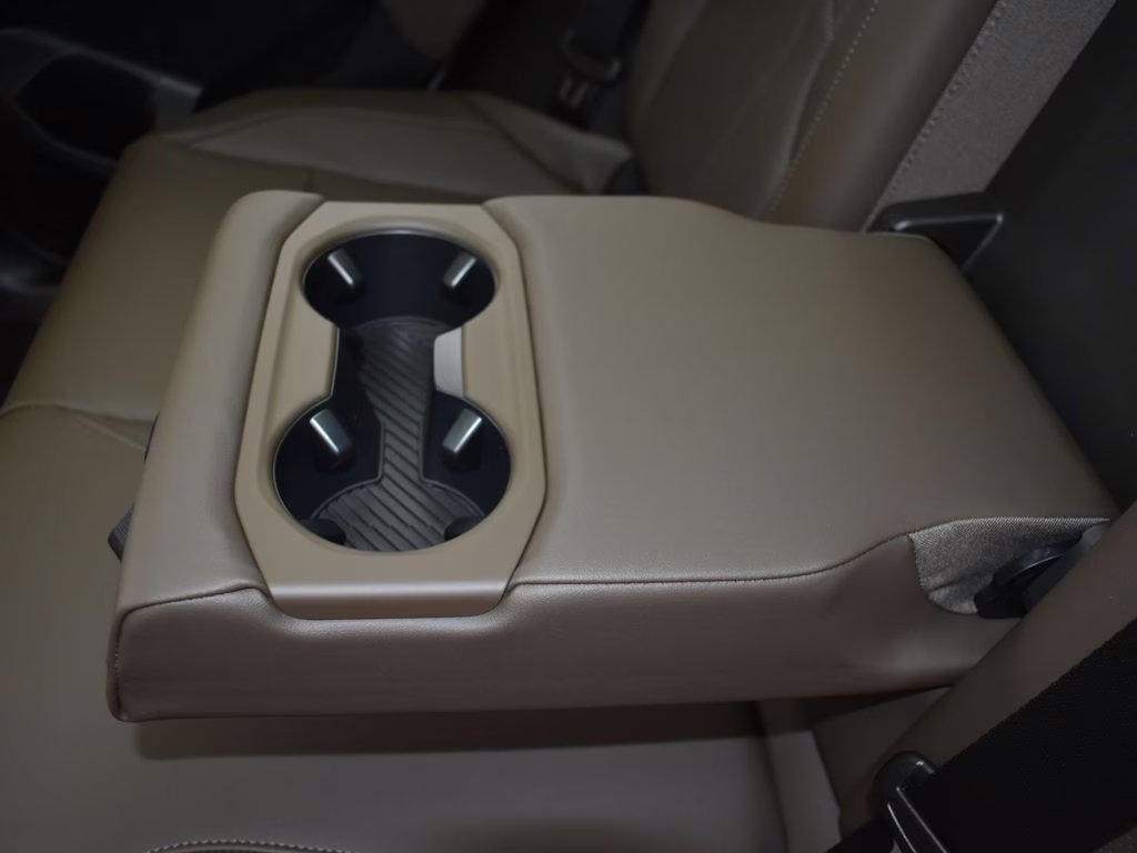 2025 Mineral White Metallic BMW X3 30 xDrive AWD SUV