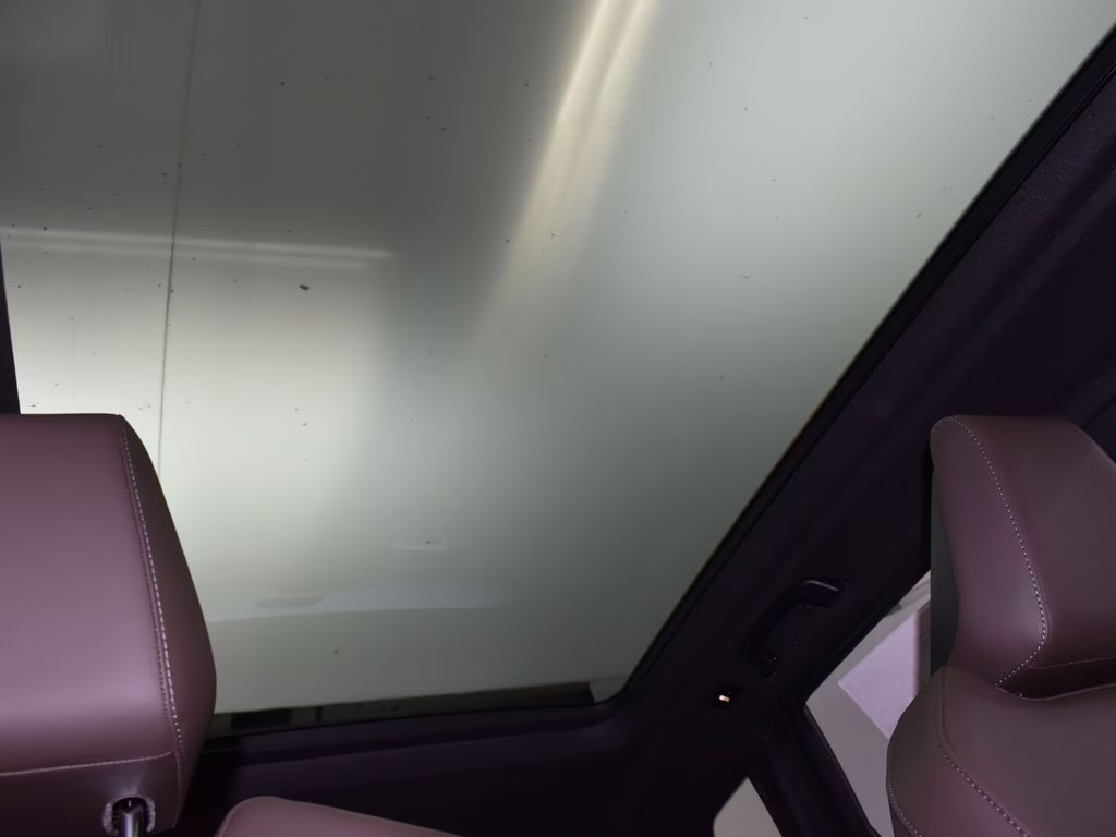 2025 Mineral White Metallic BMW X3 30 xDrive AWD SUV