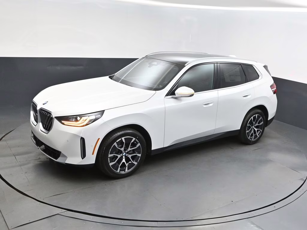 2025 Mineral White Metallic BMW X3 30 xDrive AWD SUV