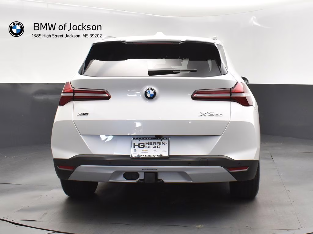 2025 Mineral White Metallic BMW X3 30 xDrive AWD SUV