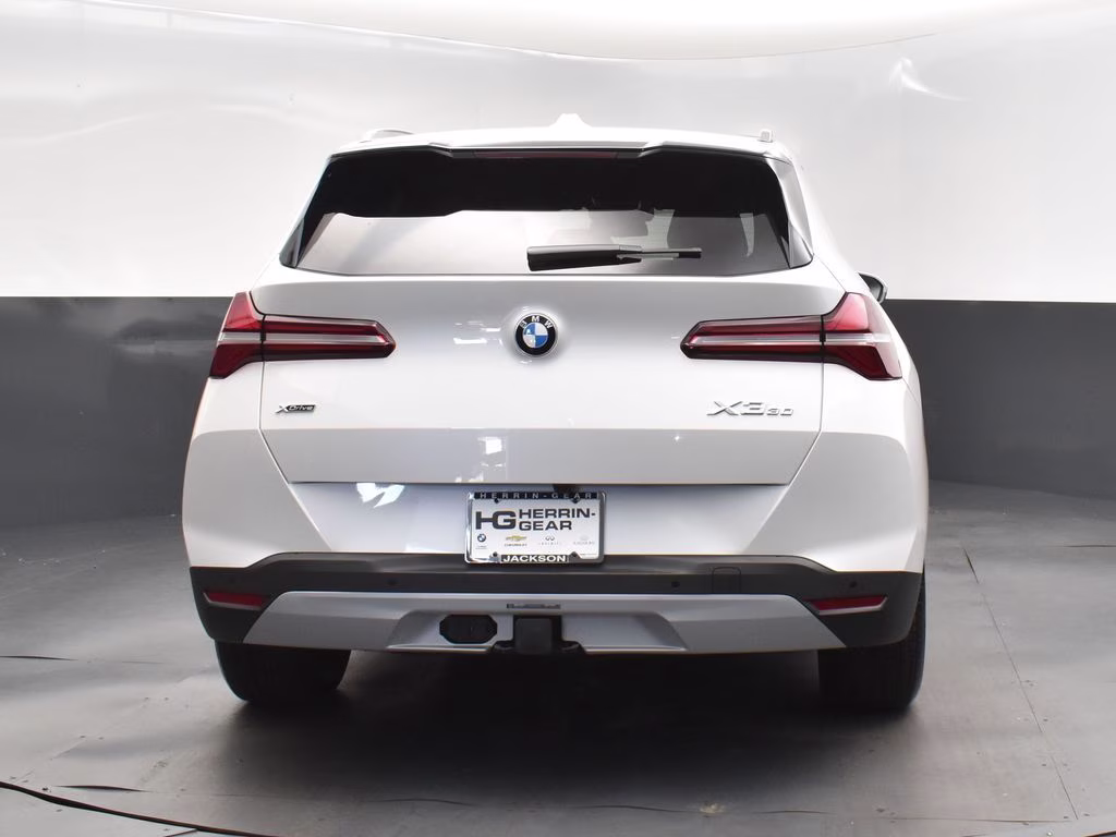 2025 White Metallic BMW X3 30 xDrive AWD SUV
