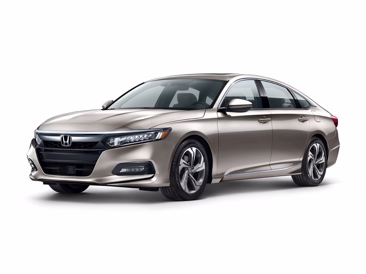 2018 White Honda Accord EX FWD Sedan