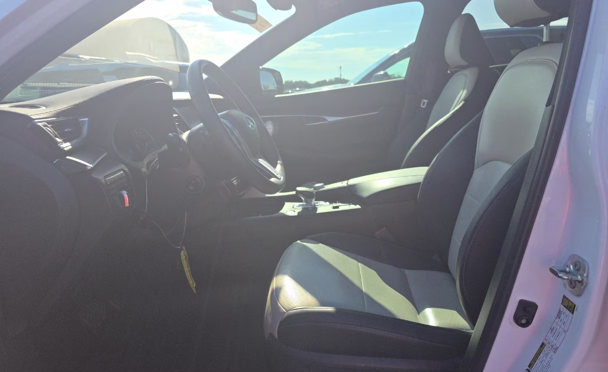 2023 White INFINITI QX55 SENSORY AWD SUV