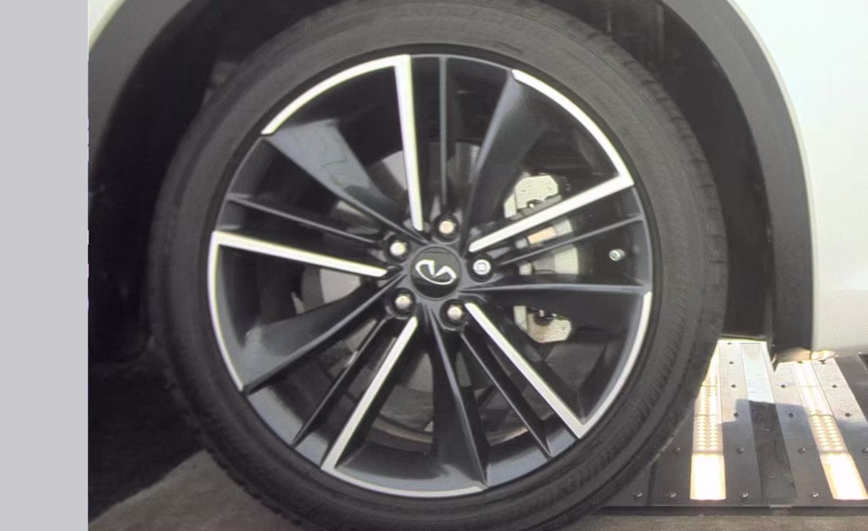 2023 White INFINITI QX55 SENSORY AWD SUV